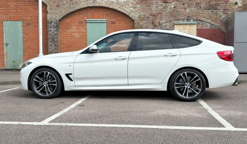 BMW 330i M Sport GT full