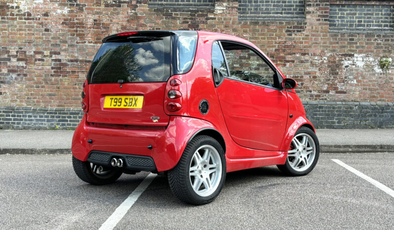 Smart Fortwo Brabus Red Edition full