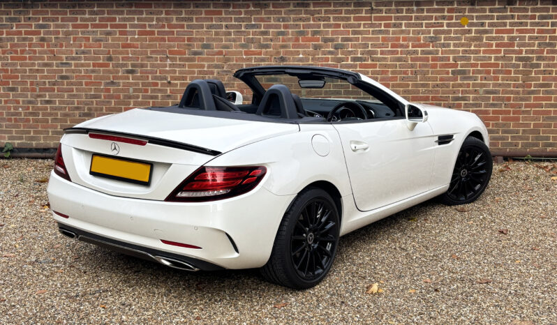 Mercedes Benz SLC 200 AMG full