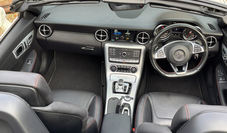 Mercedes Benz SLC 200 AMG full