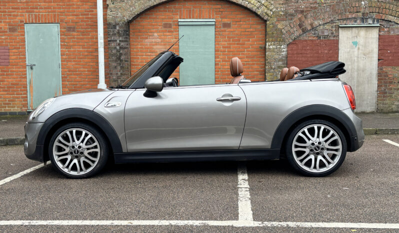 MINI Convertible Cooper S (Open 150 Edition) full