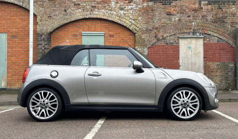 MINI Convertible Cooper S (Open 150 Edition) full