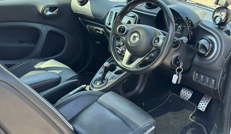 Smart Fortwo Brabus Xclusive Coupe full