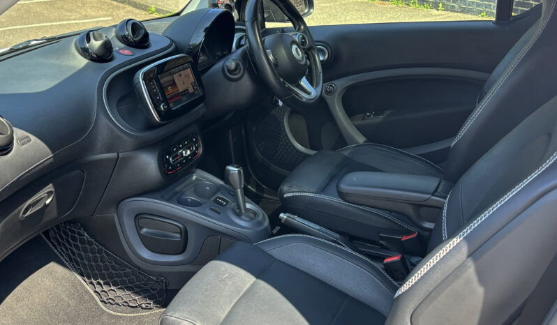 Smart Fortwo Brabus Xclusive Coupe full