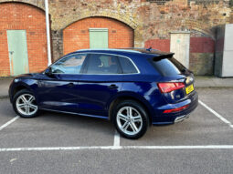 Audi Q5 S-Line 2.0 TFSI Quattro full