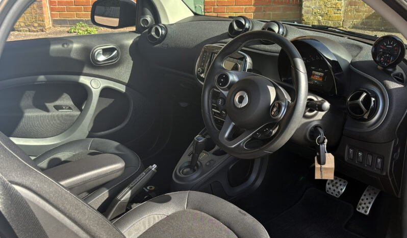 Smart Fortwo Brabus Coupe full