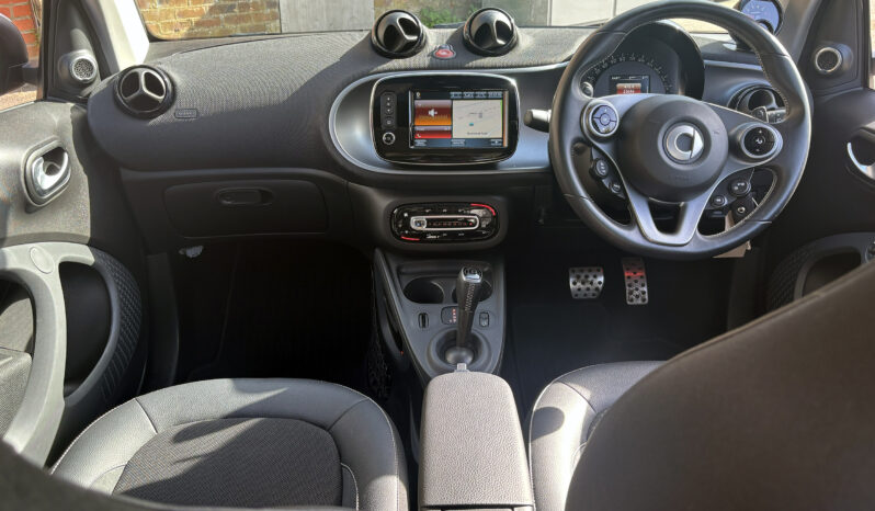 Smart Fortwo Brabus Coupe full