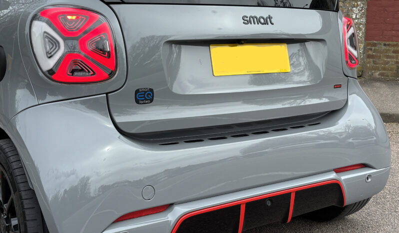 Smart Fortwo Edition One EQ Coupe full