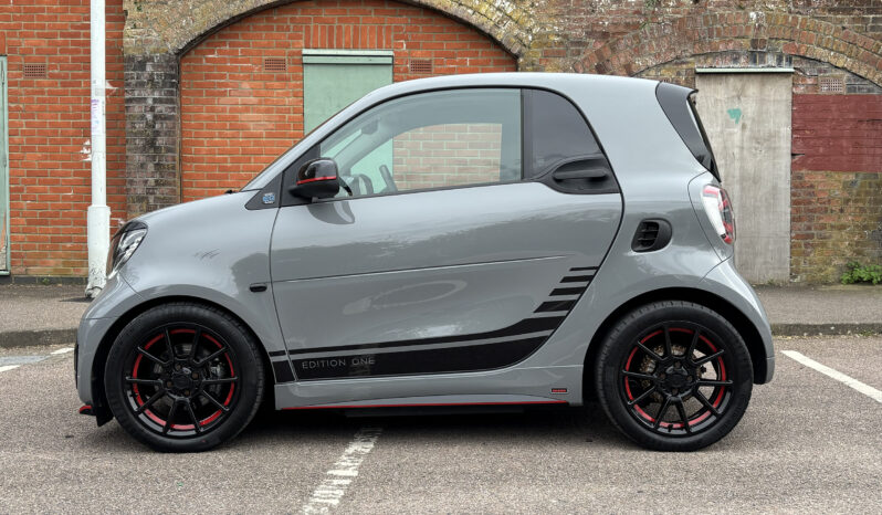 Smart Fortwo Edition One EQ Coupe full