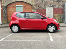 Volkswagen Move UP! full