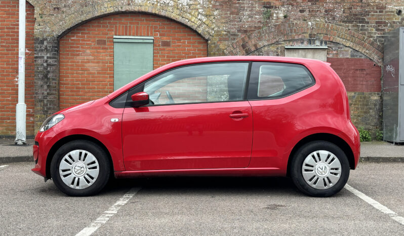 Volkswagen Move UP! full