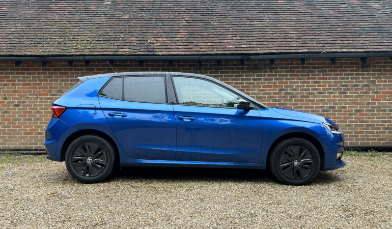 Skoda Fabia Colour Edition DSG full