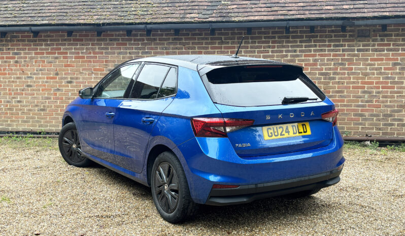 Skoda Fabia Colour Edition DSG full