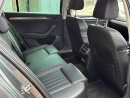 Skoda Superb 1.5 TSI ACT SE L DSG Estate full