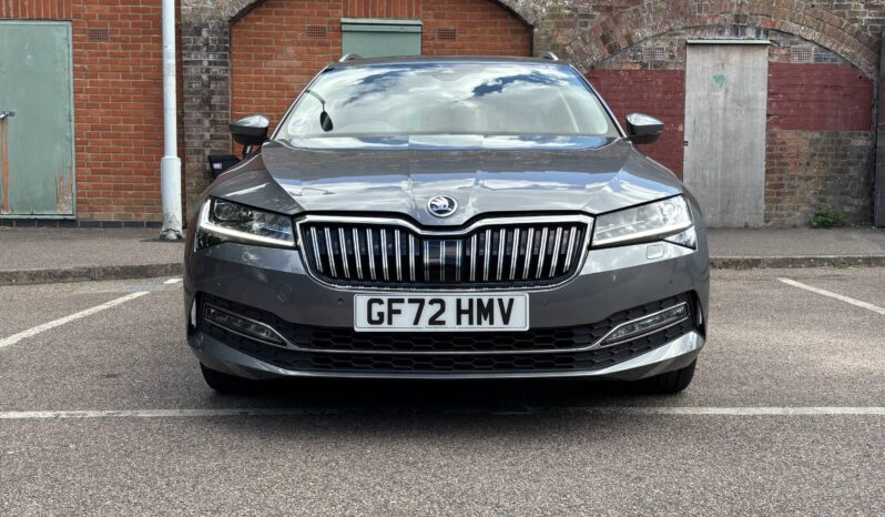 Skoda Superb 1.5 TSI ACT SE L DSG Estate full