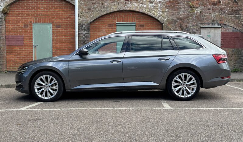 Skoda Superb 1.5 TSI ACT SE L DSG Estate full