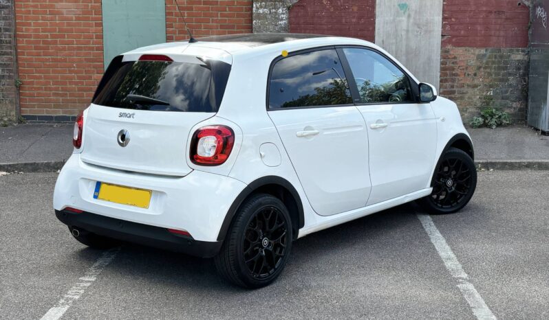 Smart Forfour Edition White full