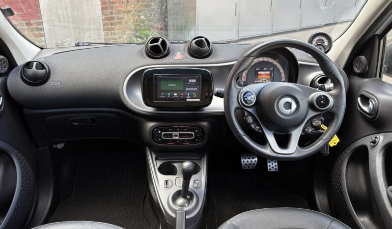 Smart Forfour Edition White full