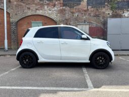 Smart Forfour Edition White full