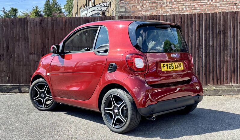 Smart Fortwo Edition Red Coupe full